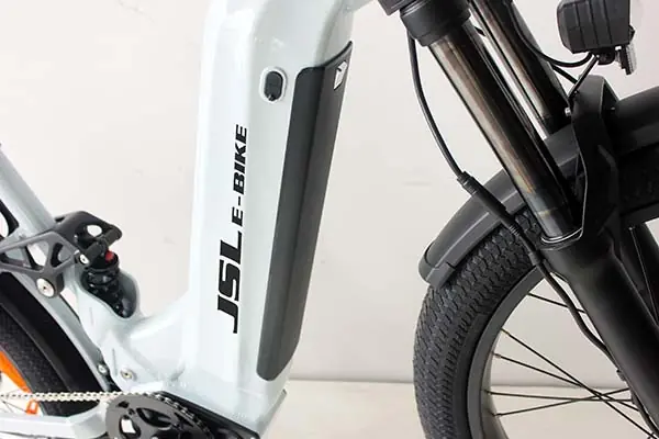 Hydroforming process for premium e-bike frames A hydroforming machine shaping an e-bike frame tube